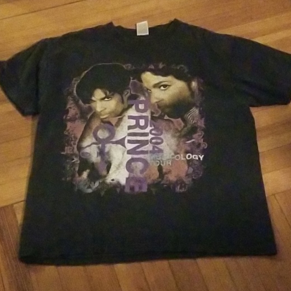 PRINCE tshirt, size XL, Musicology Tour 2004